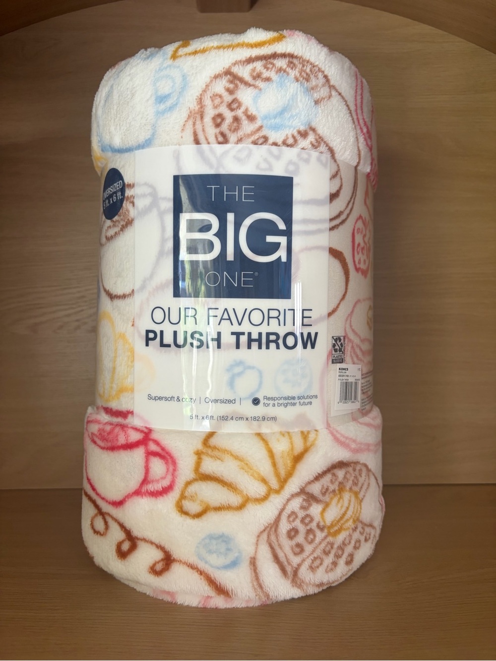 NWT•Breakfast Themed Supersoft Plush Throw | 60" x72"